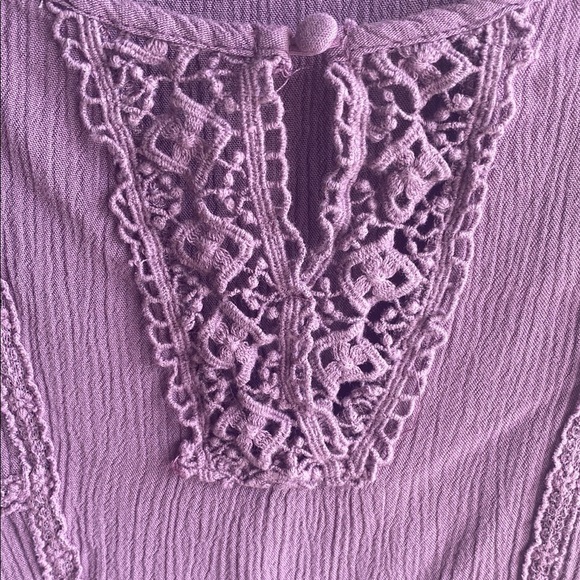 Wallflower Asymmetrical Purple Flutter Sleeve Blouse - Picture 3 of 6
